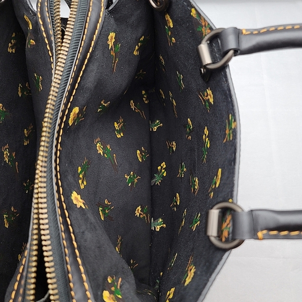 Coach Pyramid Eye Rogue - Picture 13 of 16
